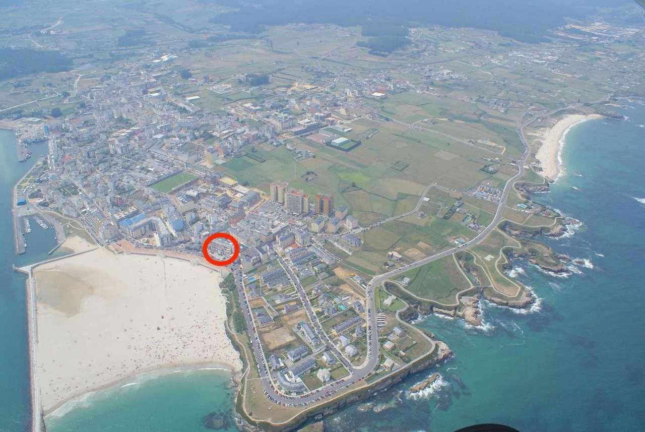 Apartamento Vivienda en 1ª Linea de Playa Rapadoira Foz Exterior foto
